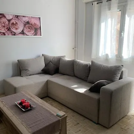 Corfu Town Basic Apartment Apartman *