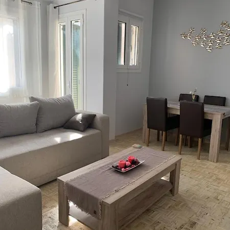 Corfu Town Basic Apartment Apartman *